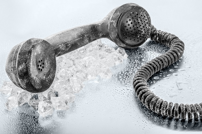 UK government bans cold-calling on pensions