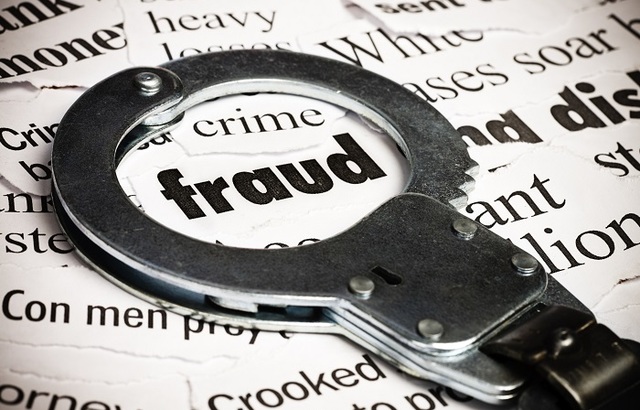 Two former directors of US firm arrested for fraud