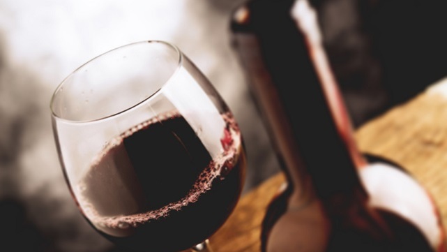 UK fine wine investment scheme shut down