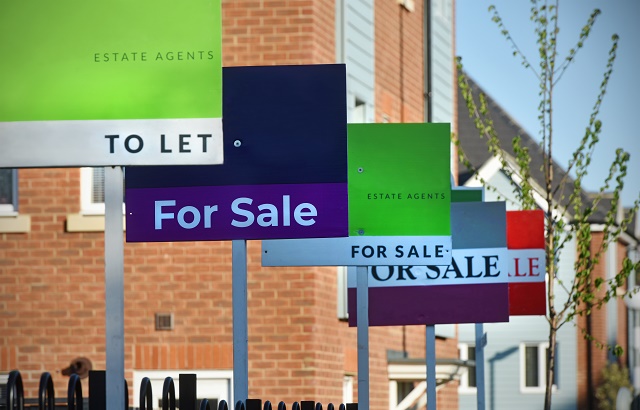 23% of British expats set to sell UK property