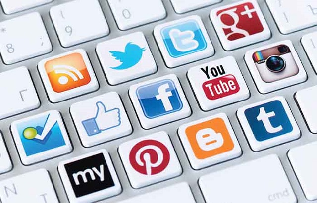 Advisers warned about social media risks