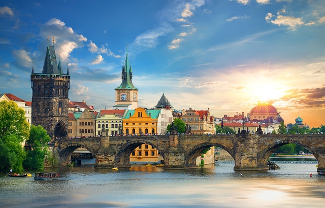 Aisa Group trio passes Czech capital markets exam