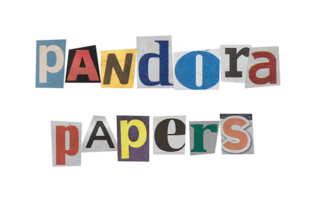 anonymous letter with "pandora papers" text in letters cut out from newspapers