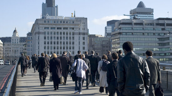 UK unemployment rises to 4.5%